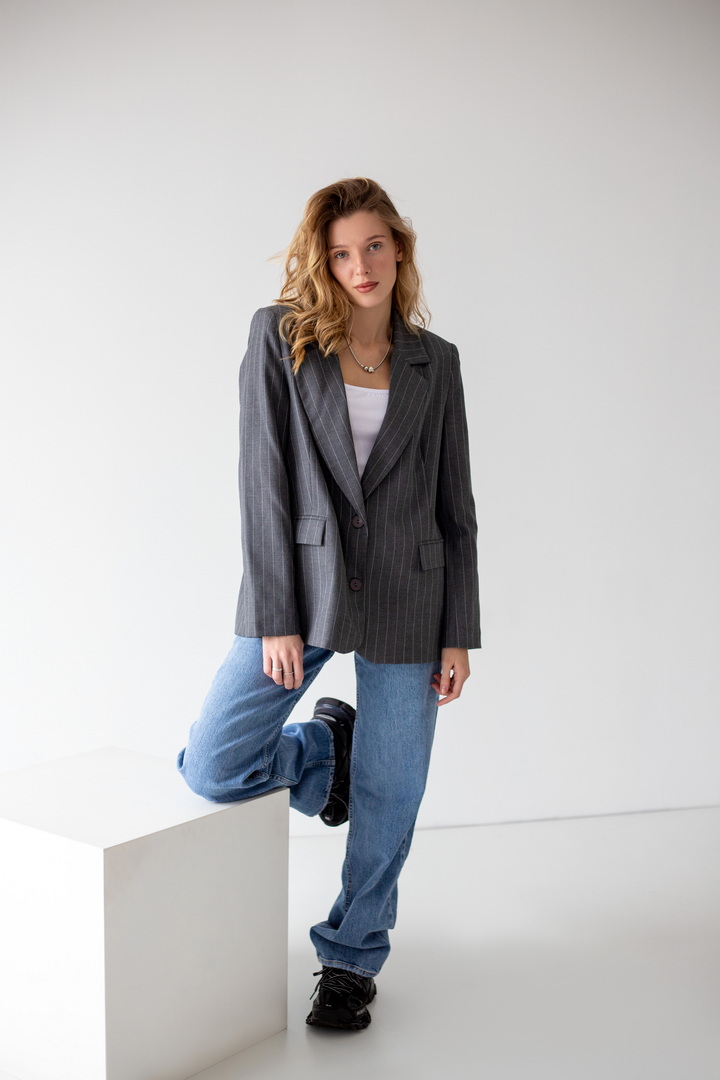 Жакет жіночий